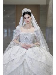 -艺憬婚纱礼服·造型(二七万达店)