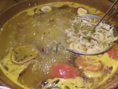 -洱火云南酸菜牛肉火锅(石景山当代商城店)