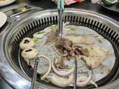 肥瘦大片肉-齐齐哈尔烤肉·烧烤·烤鱼(万科时一区店)