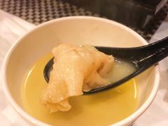 -鲜入围煮花胶鸡海鲜火锅