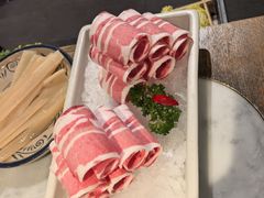 -尚尚仙·酸汤猪手·猪肚鸡火锅(华联万柳购物中心店)