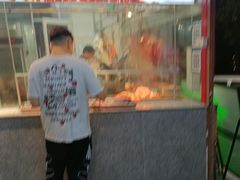 -养牛邓·潮汕牛肉海鲜自助火锅(广州店)