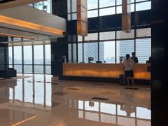 -上海龙之梦万丽酒店