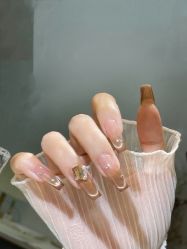 -赢韵美甲美睫瑞士净斑中心