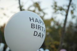 -小鲤鱼生日气球派对会场策划布置