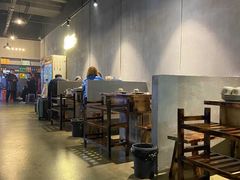 大堂-石锅苗苗鱼(武汉首店)