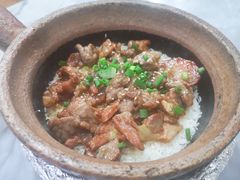 叉烧拼牛肉煲仔饭-红星光发煲仔饭(大石街店)