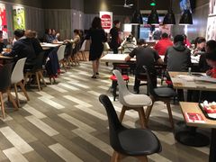 大堂-肯德基(东安路站店)