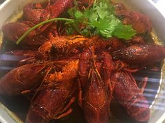 -龙巢盱眙龙虾·牛蛙·烧烤宵夜(八卦岭店)