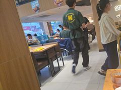 -豪客来牛排(人民东路店)