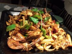 -炭舍干锅·烤鱼(扬名广场店)