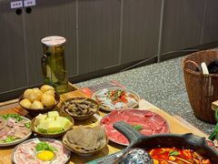 -黔二妞地摊火锅(龙华清湖店)