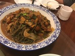 五花肉炒长豆角-小土豆北方菜馆(文慧园店)