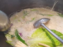 -陈大锅·岳阳鱼馆·地道岳阳菜(美食街店)