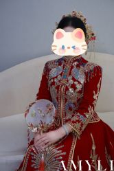 -艾米丽婚纱礼服