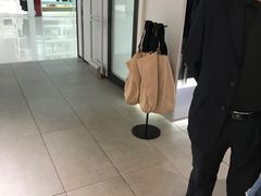 -ZARA(凯德乐峰广场店)