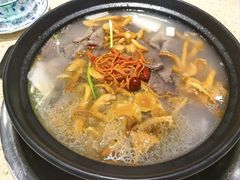 -九寨沟特色牦牛肉汤锅