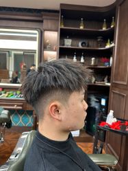 -贝勒爷专业男发