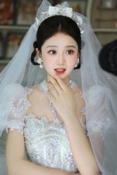 -艺憬婚纱礼服·造型(二七万达店)