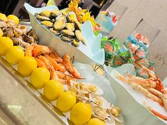 -广州万富希尔顿酒店-感趣自助餐厅·生蚝海鲜刺身