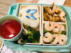 -布鲁豪斯亲子欢乐家庭餐厅