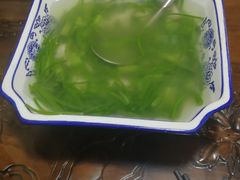 -阿鹏故事云南野生菌火锅(人民路店)