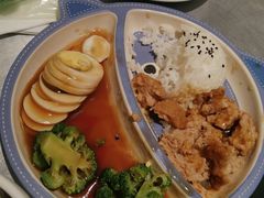 狮子头儿童套餐-姚姚酸菜鱼·金戈戈香港豉油鸡(喜荟城联名店)