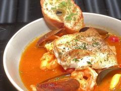 -卡佩罗意大利餐厅及酒吧Al Cappello Trattoria