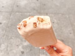 -全家便利店(东直门店)