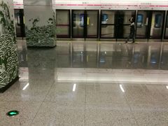 -新南门(地铁站)