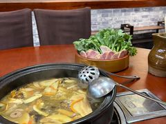 -菌之家·专业纯野生菌火锅·特色炒菌