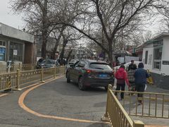 -北京积水潭医院-停车场