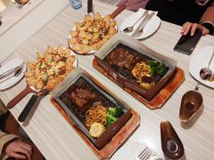 -必胜客(WOW贺州灵峰店)