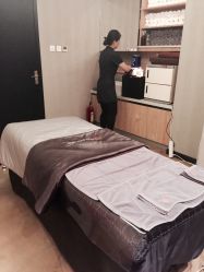 -小颜秘家·韩国整骨