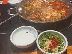 -小饕荟雅安贡椒鱼鲜馆(广福桥店)
