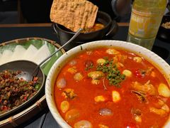 -Ameigo梅果·云贵川bistro(长宁来福士店)