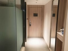 -艾豪森酒店(西安大雁塔大唐不夜城店)