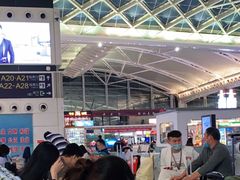 -星巴克(广州南站A18检票口楼上)