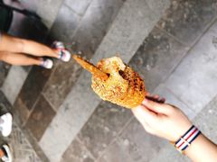 -花儿姐与战哥的美食档