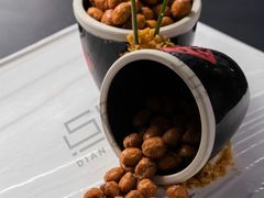 -江南古镇(斗西路万致创意园店)