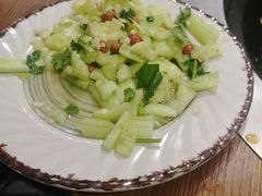 -万里闯关东铁锅炖菜馆(高新旗舰店)