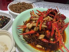 -靓虾二哥长沙地标小龙虾(五一广场店)