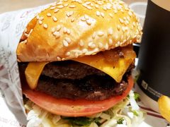 -The Habit Burger Grill 哈比特汉堡(爱琴海店)