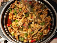 青椒紫苏味-蛙小侠·沸腾砂锅(南山欢乐颂店)