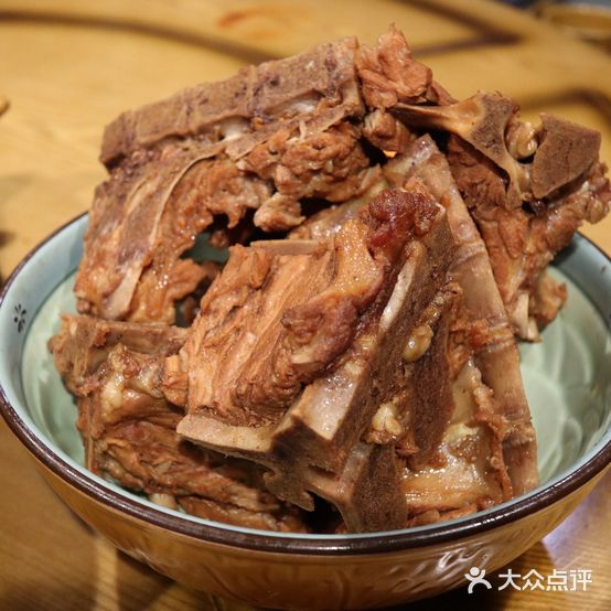 王记酱骨头馆(互助西街店)