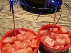开餐水果-潮庭·大连海鲜·炭火烧烤·扇贝王(大连店)
