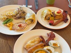 -松咖啡自助餐厅·松北香格里拉