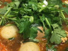 招牌炸酱小锅米线-肥汁米蘭香港米线(长宁来福士店)