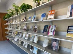 -无奔眼镜·蔡司·依视路授权店(马家堡店)