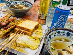 烤面包片-老谢野馄饨(延安路店)